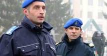 Polițiști ucrainieni instruiți de un jandarm român