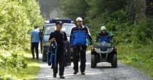 Stire din Eveniment : Avion prăbușit între Argeș și Brașov, de negăsit. Salvamontiștii îl caută de mai multe ore