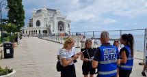 Stire din Eveniment : Jandarmii constănțeni au explicat turiștiilor și localnicilor cum trebuie să fie un litoral în siguranță