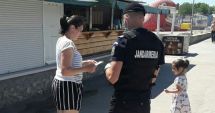 Jandarmii, la datorie: au împărțit sfaturi pe străzile din Costinești