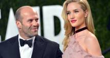 Stire din Monden : Femeile din lumea întreagă suspină.  Jason Statham s-a logodit!