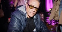 Stire din Eveniment : Prima reacție a lui Jean-Claude Van Damme după ce a fost reclamat la DIICOT că a făcut sex cu românce