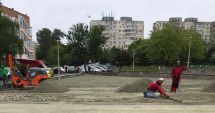 Stire din Eveniment : Reabilitarea locurilor de joacă din Constanța continuă