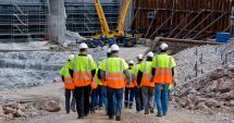 Stire din Social : Tot mai multe locuri de muncă vacante pentru şomeri
