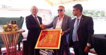 Stire din Economie : Criză de forţă de muncă în Constanţa. Patronii caută muncitori calificaţi în Bangladesh