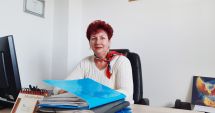 Stire din Interviu : INTERVIU cu şefa Serviciului de Stare Civilă, Rodica Crăciun: "O căsătorie dăinuieşte în timp dacă există respect reciproc și dialog"