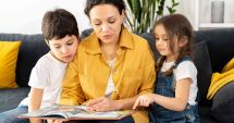 Stire din Social : Poveşti triste de viaţă. Peste 200 de copii din Constanţa nu au cui să spună "mamă" sau "tată"