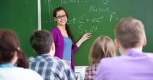 Stire din Cultură-Educație : Elevii se opun închiderii şcolilor. „Lecţiile online nu există, în multe locuri!”