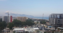 Stire din Eveniment : Explozie la Rafinăria Petromidia. Patru persoane au fost rănite