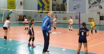 Stire din Sport : Junioarele de la CS Medgidia, la Festivalul de Baby Volei de la Izvorani