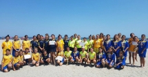 Stire din Sport : Junioarele se întrec la Campionatele Naționale de oină, pe plaja "Cleopatra"