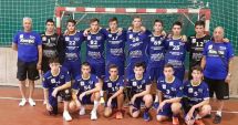Stire din Sport : Juniorii de la HCDS s-au întors  din Serbia. "Am fost să învățăm!"