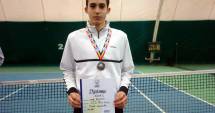 Stire din Sport : Doi juniori de la TC Idu, în "focurile" calificării la Tennis Europe Winter Cups