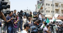 Stire din Actualitate : Cei trei jurnaliști răpiți  în Siria, lăsați în libertate