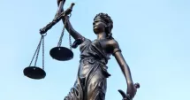 Stire din Actualitate : Comisia Europeană cere României reforme în justiție și în combaterea corupției