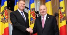 Stire din Politică-Administrație : Klaus Iohannis a discutat cu Nicolae Timofti despre noul Guvern