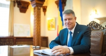 Stire din Politică-Administrație : Klaus Iohannis, mesaj către femei