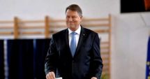 Stire din Politică-Administrație : "Am votat pentru o Românie modernă, europeană, normală; e ziua campionilor cu ștampila în mână"
