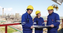 Stire din Economie : Inițiative în folosul și spre binele comunității. Angajații KMG International vor dona sânge