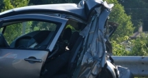 Stire din Eveniment : UN MORT ȘI TREI RĂNIȚI, după ce "șoferul", un copil de 16 ani, a pierdut controlul volanului