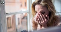 Stire din Sănătate : Lacrimile vă dezinfectează ochii
