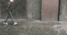 Stire din Social : ALERTĂ METEO: SE ÎNRĂUTĂȚEȘTE VREMEA DE AZI, ÎN TOATĂ ȚARA! Ploi, lapoviță, ninsori și viscol