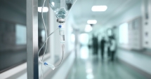 Stire din Eveniment : CAZ INCREDIBIL! Un paramedic s-a transportat singur cu ambulanța la spital, după ce a suferit un atac de cord