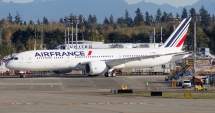 Stire din Actualitate : La un pas de tragedie! O rachetă nord-coreeană,  aproape să doboare un avion cu 323 de oameni la bord