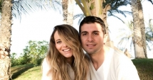 Stire din Monden : Laura Cosoi este însărcinată cu primul său copil