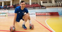 Stire din Sport : Laurențiu Toma, felicitat de colegi