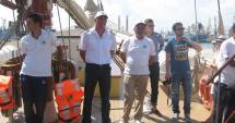 Stire din Economie : Galerie foto. Lecție de marinărie, cu vântul în vele