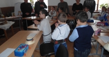 Stire din Cultură-Educație : Lecție specială  de religie  pentru elevii  din Valu lui Traian