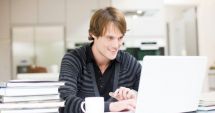 Stire din Cultură-Educație : Lecții online pentru elevii care se pregătesc de bacalaureat