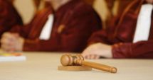 Stire din Politică-Administrație : O nouă lege atacată de Klaus Iohannis la CCR