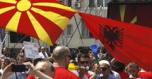 Stire din Actualitate : Legea care acordă un loc sporit  limbii albaneze, adoptată în Macedonia