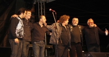 Stire din Cultură-Educație : Legendara trupă  Phoenix, în concert  la Harlequin