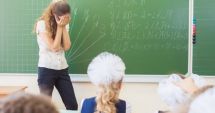 Stire din Cultură-Educație : Profesorii cer o lege care să-i protejeze împotriva violenței în școli