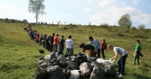 Stire din Social : Sâmbătă este ziua de curățenie generală în România