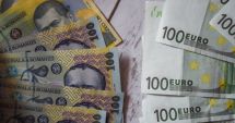 Stire din Economie : Euro a cedat 0,01% în lupta cu leul
