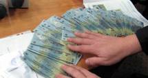 Stire din Economie : Leul pierde la toate valutele