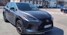 Stire din Eveniment : Ghinion, nu mai ajung la cumpărător! Trei autoturisme de lux, confiscate în Portul Constanța
