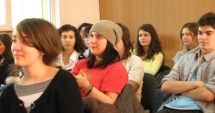 Stire din Cultură-Educație : "Lecții de viață",  la Penitenciarul  Poarta Albă