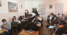 Stire din Cultură-Educație : Elevii Liceului „Ion Bănescu” inițiați în concepte de programare