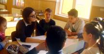 Stire din Cultură-Educație : "Niciunul nu poate face singur câte putem face împreună"