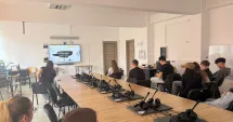 Stire din Cultură-Educație : Liceeni de la ”Lazăr Edeleanu” Năvodari, implicați într-un workshop european despre combaterea dezinformării