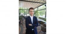 Stire din Cultură-Educație : Umbra dintre țărm și suflet: confesiunile unui adolescent
