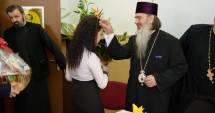 Stire din Cultură-Educație : "Unde-i lege  nu-i tocmeală",  la Liceul "Călinescu"