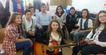 Stire din Cultură-Educație : Diplome de excelență pentru elevii și profesorii din Mihail Kogălniceanu