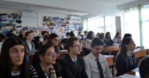 Stire din Cultură-Educație : Firme de succes gândite de liceeni constănțeni