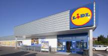 Stire din Economie : Dezvăluiri despre modul în care Lidl "ajută" piața locală din România: importă 71% din produse